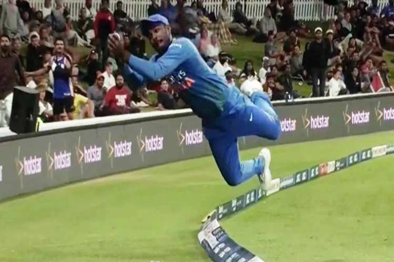 sanju samson, india vs new zealand, sanju samson dive, sanju samson dive catch, india vs new zealand 5th t20i, cricket news