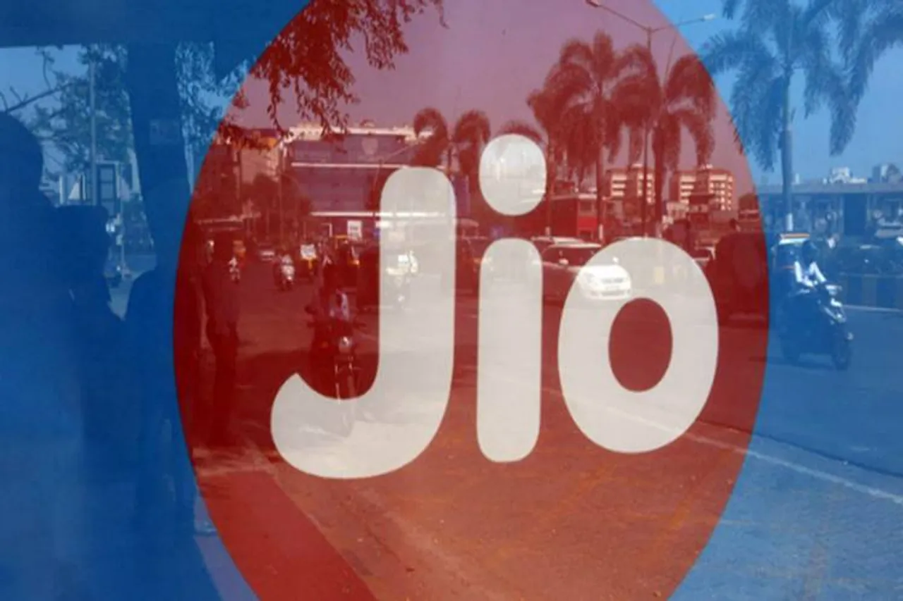 Jio increased data voucher benefits due to work from home