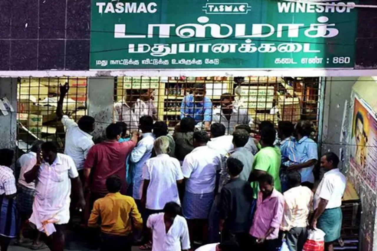 Liquor sales at TASMAC wine shops, tasmac Liquor sales for an additional price, டாஸ்மாக், கூடுதல் விலைக்கு மது விற்பனை, அதிகாரிகள் சோதனை நடத்த உத்தரவு, tasmac, Officers order to conduct raid in tasmac shops, tasmac wine shops