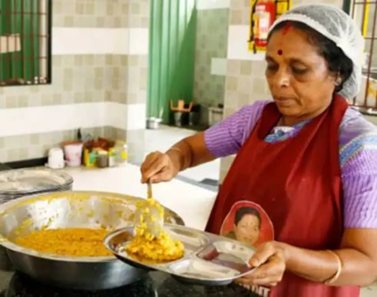 amma canteen in TN sales doubled nearly 7 lakh people eating food daily