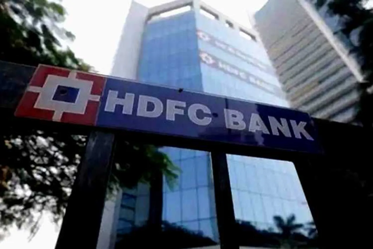 HDFC Bank, HDFC Bank Tamil News, HDFC Bank Tamil Nadu News, HDFC Bank Latest Tamil News, HDFC Bank News In Tamil, HDFC Bank News, HDFC Bank Chennai News, ஹெச்டிஎஃப்சி வங்கி, ஹெச்டிஎஃப்சி வங்கி வாடிக்கையாளர், ஹெச்டிஎஃப்சி வங்கி எச்சரிக்கை, எச்டிஎஃப்சி வங்கி கணக்கு, HDFC Bank Savings Account, HDFC Bank Online, HDFC Bank Netbanking, HDFC Bank Online Fraud Alerts, HDFC Bank moratorium, HDFC Bank loan due, ஹெச்டிஎஃப்சி வங்கி கடன் தவனை, ஹெச்டிஎஃப்சி மாத தவனை