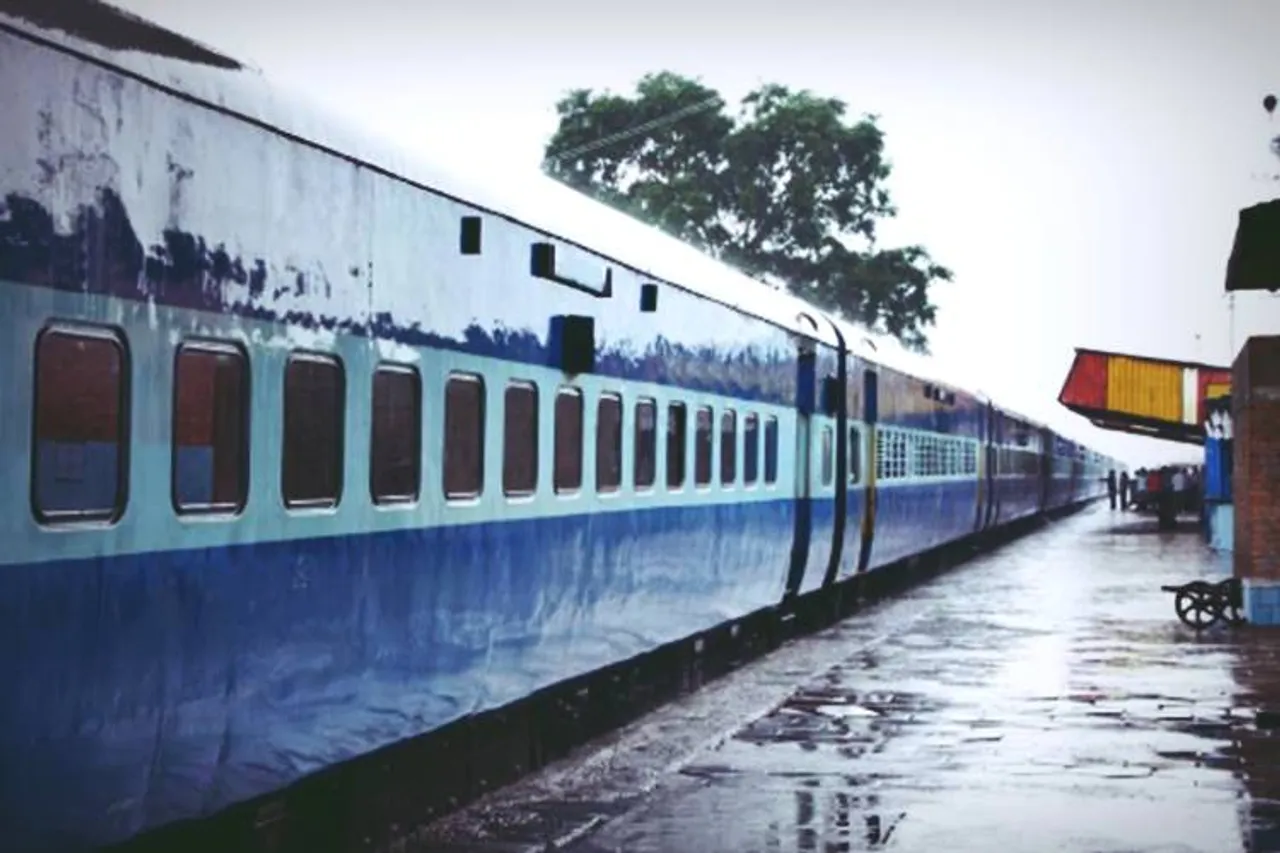 indian railway booking, ஐஆர்சிடிசி, ஐஆர்சிடிசி செய்திகள், ரயில் புக்கிங், indian railways news, indian railways status, IRCTC ticket, IRCTC news, IRCTC special trains list, train ticket, train ticket booking, train ticket booking news, train ticket offers