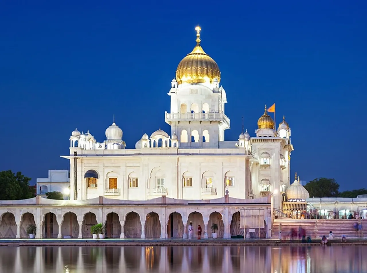 Sri Bangla Sahib Gurudwara in Delhi prepares food for 1 lakh poor people amid coronavirus