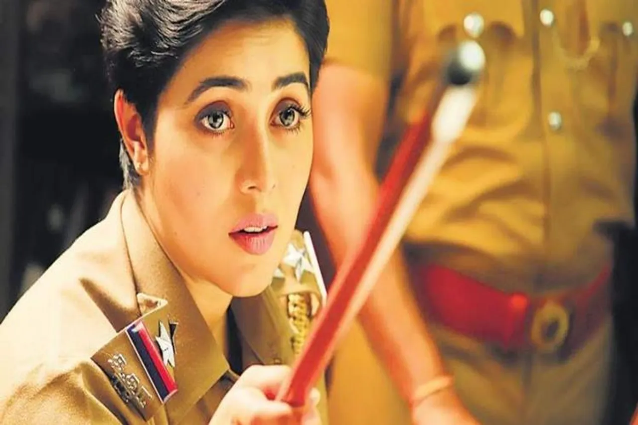 Actress Poorna, Shamna Kasim, 4 persons arrested for threatening poorna