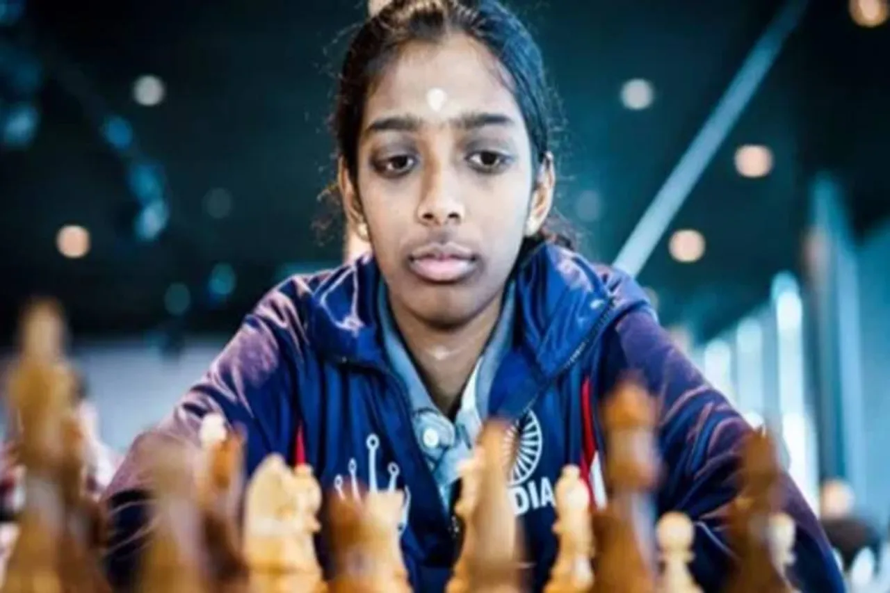 r vaishali, r vaishali chess, r vaishali beats antaoneta stefanova, sports news, வைஷாலி, விளையாட்டு செய்திகள், கிரிக்கெட் செய்திகள், செஸ், latest sports updates,