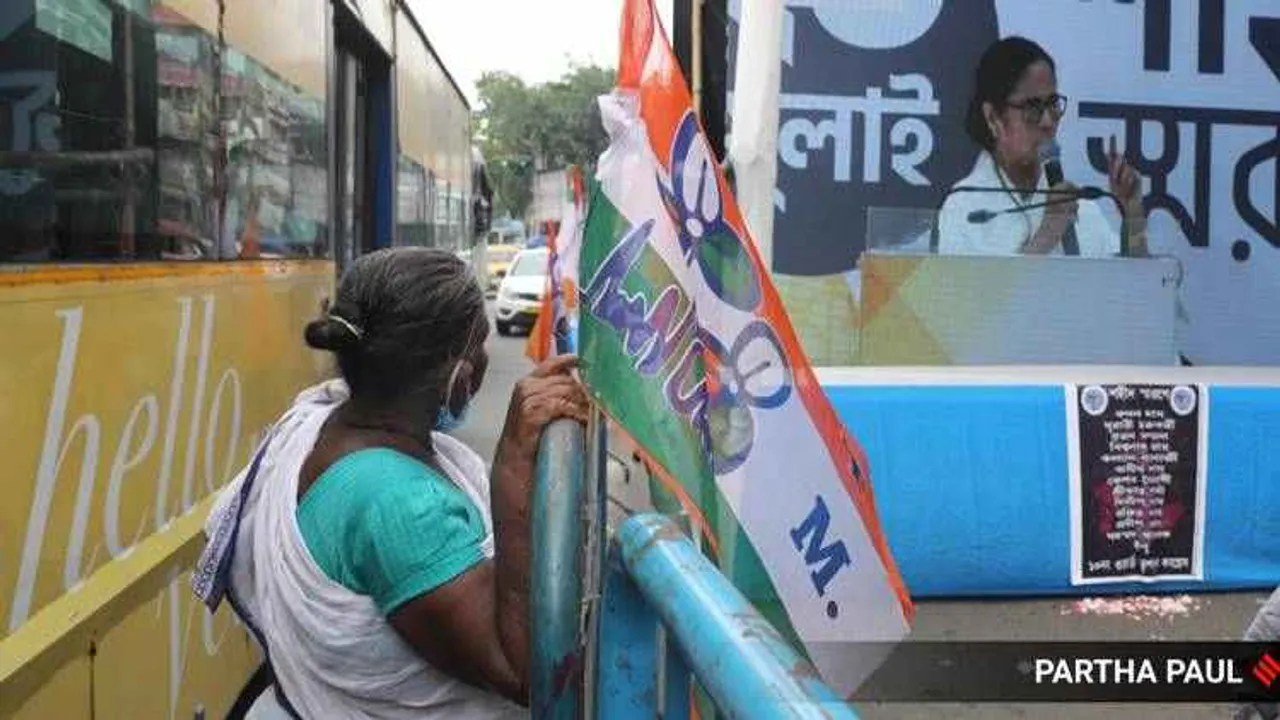 Mamata Banerjee speech, Mamata Banerjee martyrs' day rally, martyrs' day rally today, martyrs' day rally live, மம்தா பானர்ஜி, திரிணாமூல் காங்கிரஸ், மேற்கு வங்கம், kolkata martyrs' day, what is martyrs' day, significance of martyrs' day, மேற்கு வங்கம் வங்காளிகளால் ஆளப்படும், பாஜக, martyrs' day rally mamata banerjee, mamata banerjee, mamata banerjee rally today, west bengal elections, Bengal will be run by Bengali