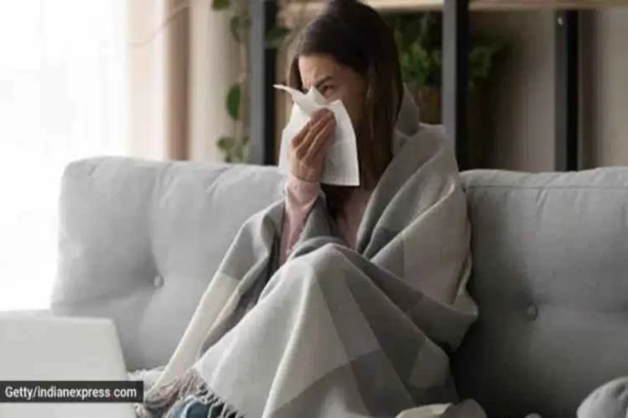 cold and flu, healthy life, home remedies for cold and flu, cold and flu nani ke nuskhe, rujuta diwekar diet tips, foods to eat during cold and flu, healthy life news, healthy life news in tamil, healthy life latest news, healthy life latest news in tamil