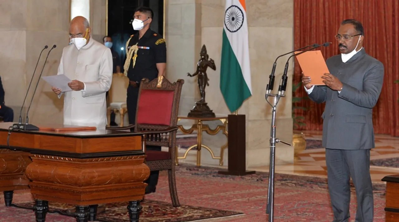 Girish Chandra Murmu sworn in as the Comptroller and Auditor General of India