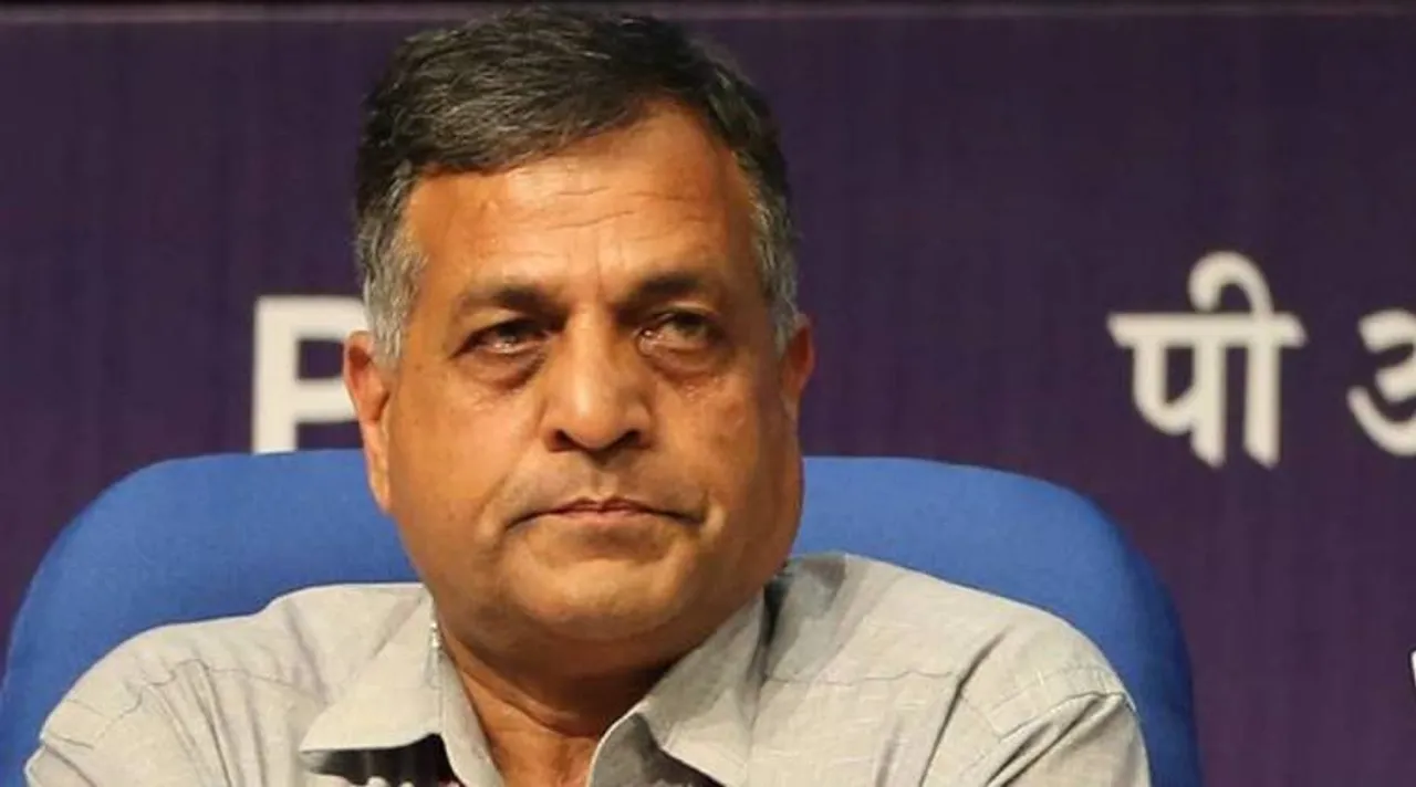 Ashok Lavasa resigns, Ashok Lavasa resigns news, தேர்தல் ஆணையர் அசோக் லவாசா ராஜினாமா, Ashok Lavasa resigns as election commissioner, election commissioner ashok lavasa resigns, election commissioner resigns, Who is Ashok Lavasa, தேர்தல் ஆணையம், அசோக் லவாசா, ஆசிய வளர்ச்சி வங்கி, India news, Indian express