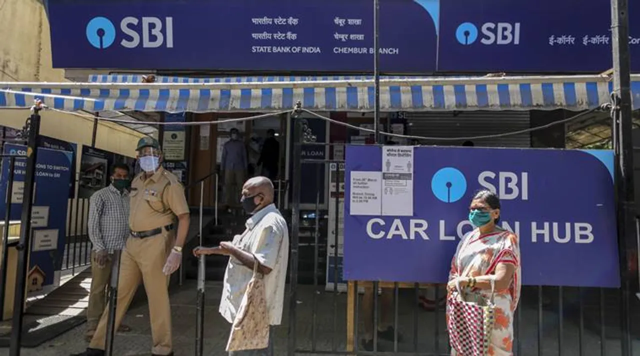 SBI News: பேங்க்ல இன்னும் வரிசையில் போய் நிற்கும் நபரா? இதை ஏன் நீங்க கவனிக்கவில்லை?