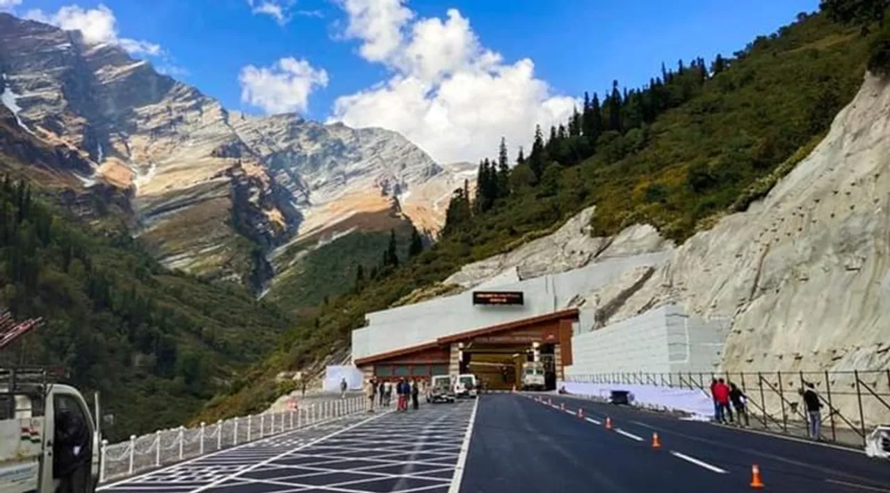 Prime Minister Narendra Modi inaugurates Atal Tunnal at Himachal Pradesh, atal rohtang tunnel