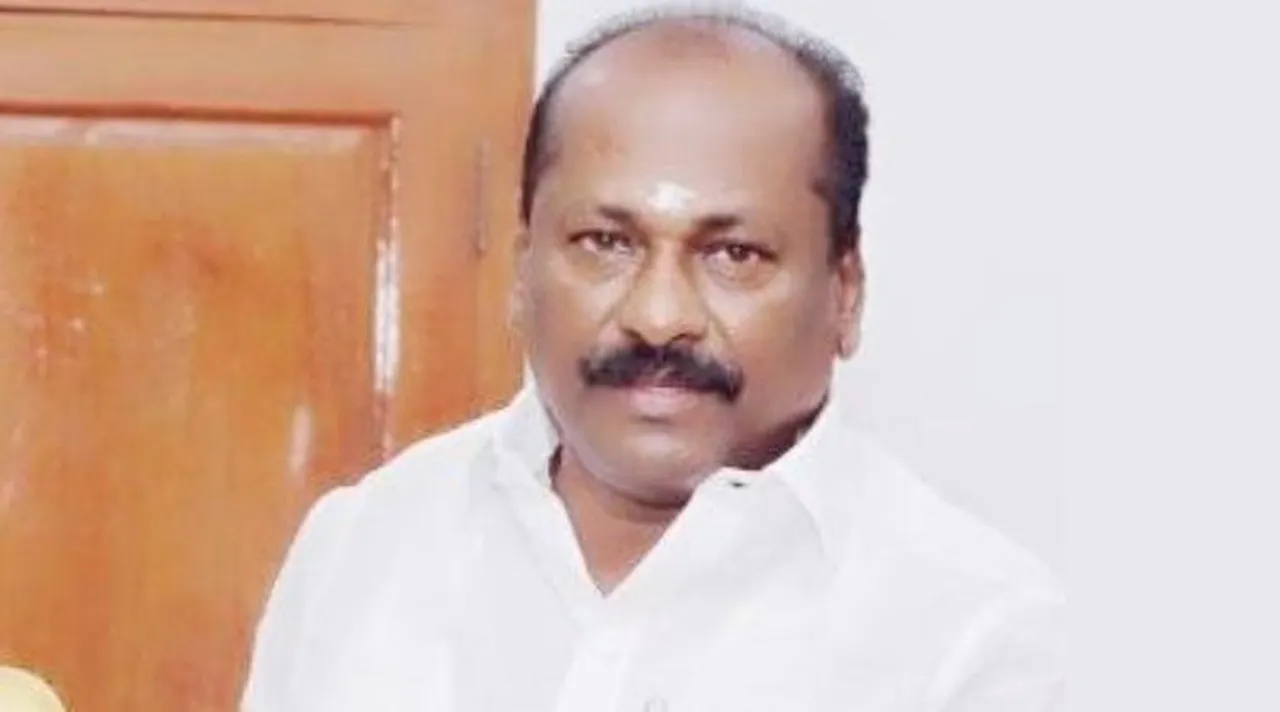 DMK Chief Executive Member dhanasekaran, kk nagara dhanaseakaran attacked by rowdys, திமுக செயற்குழு உறுப்பினர் தனசேகரனுக்கு அரிவாள் வெட்டு, கேகே நகர் தனசேகரனுக்கு அரிவாள் வெட்டு, திமுக, தனசேகரன், சென்னை, dmk kk nagar dhanasekaran attacked by un identified persons, kk nagar, dmk Executive Member dhanasekaran, dhanasekaran kk nagar