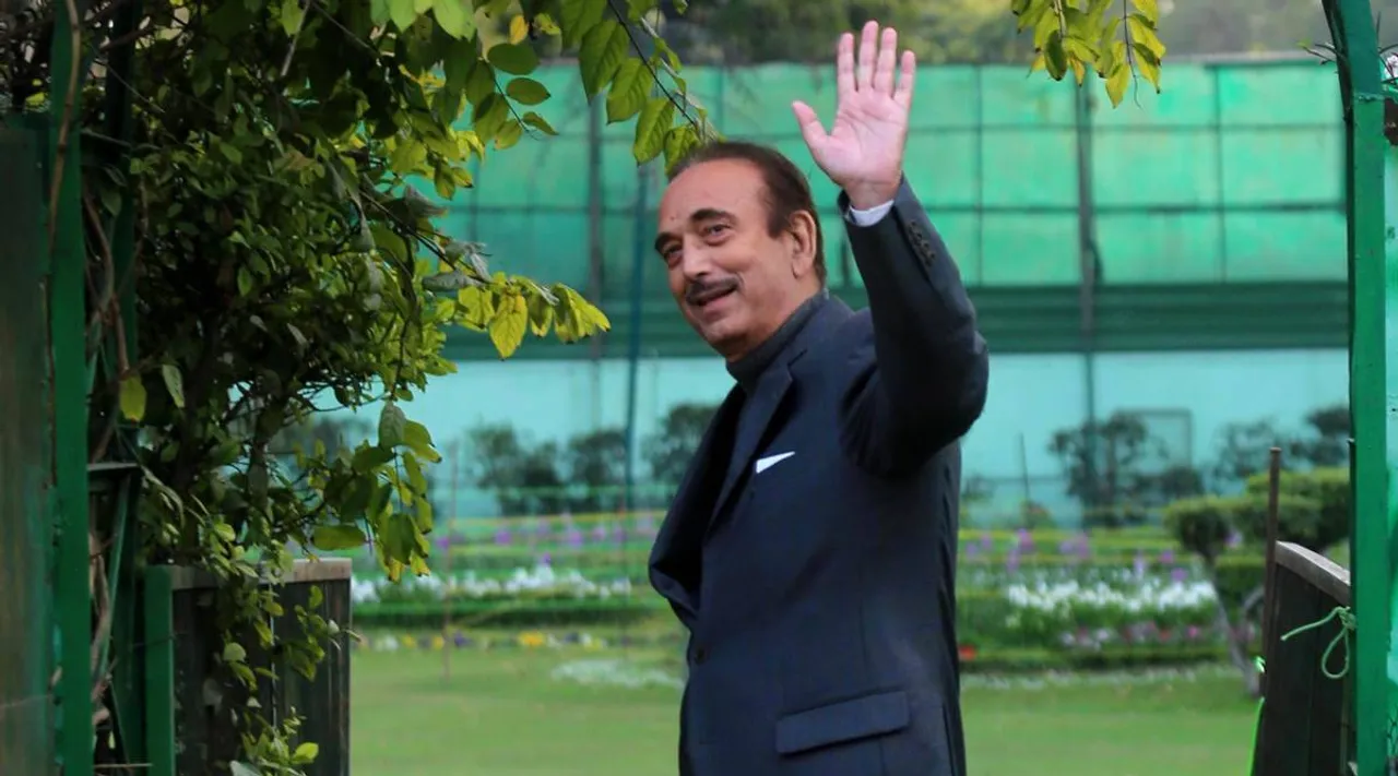 Ghulam Nabi Azad replacement: Many names of heavyweights in Cong’s balancing game