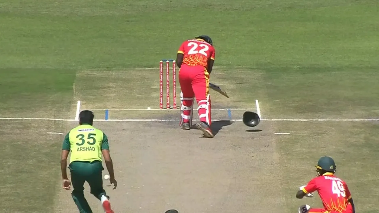 Cricket news in tamil: Debutant Arshad Iqbal breaks batsman’s helmet with bouncer: Watch video