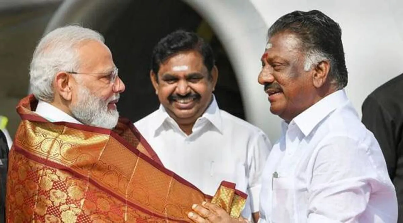 aiadmk leaders ops eps, ops eps meets pm narendra modi, what reason ops eps meets pm modi, ஓபிஎஸ் - இபிஎஸ் பிரதமர் மோடியை சந்தித்தது எதற்கு, சசிகலா குறித்த கேள்விக்கு நன்றி சொன்ன இபிஎஸ், ops, eps, sasikala, aiadmk, tamilnadu politics