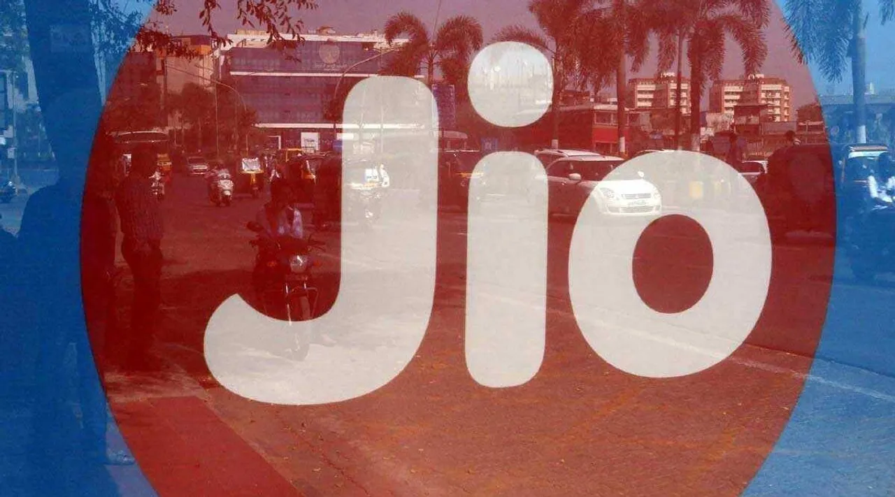 Jio is offering 20 percent cashback on prepaid plans Tamil News