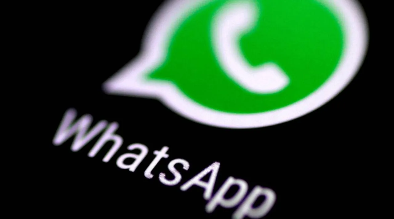 Whatsapp will soon let you hide last seen for a specific contact Tamil News