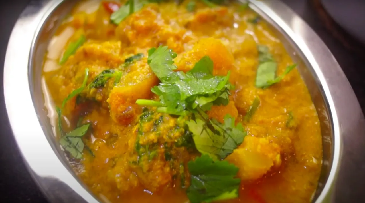 Bottle Gourd Curry in tamil: Chettinadu Sorakkai Koruma making in tamil