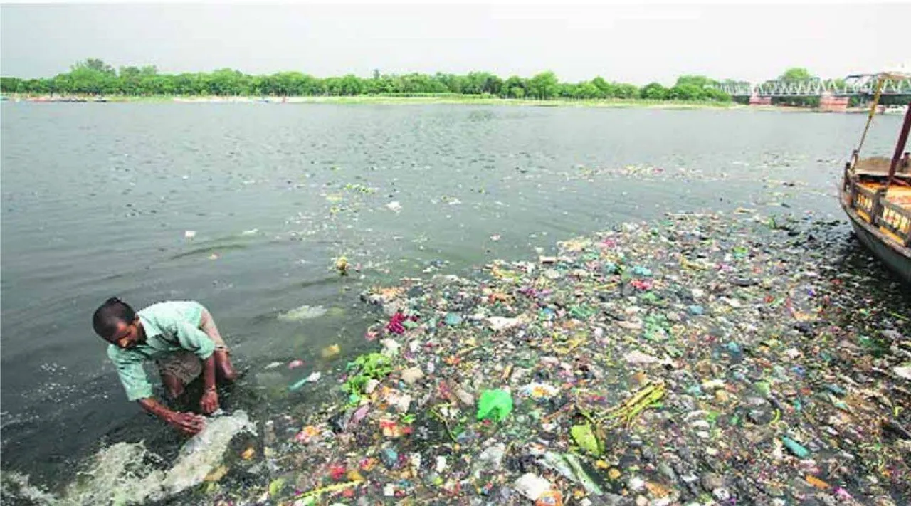 டெல்லி ரகசியம்: கங்கை நதி தூய்மையில் கின்னஸ் சாதனை