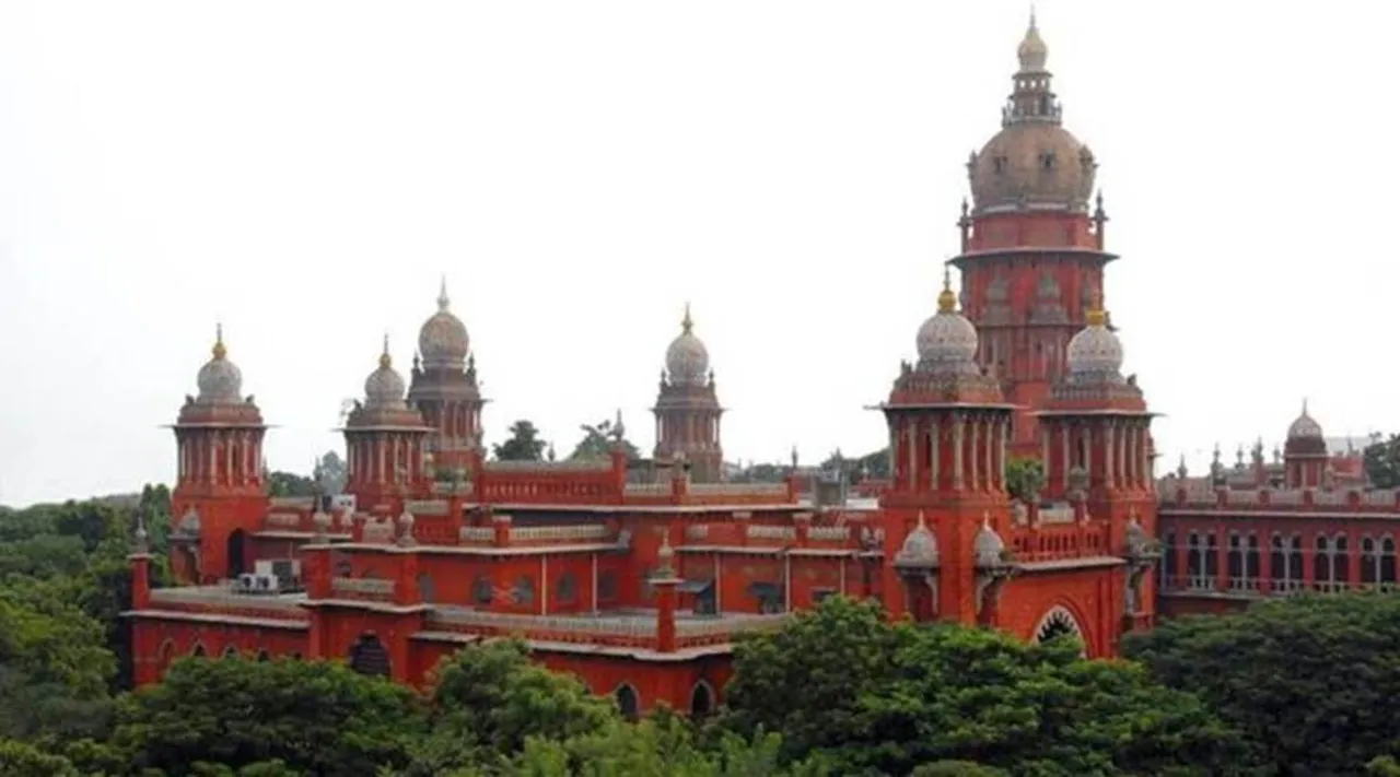 Madras High Court, 12 Madras High Court judges to retire from service in next one year, சென்னை ஐகோர்ட், சென்னை உயர் நீதிமன்றம், அடுத்த ஒராண்டில் ஓய்வுபெறும் 12 நீதிபதிகள், சென்னை ஐகோர்ட் நீதிபதிகள், chennai high court, chennai high court judges