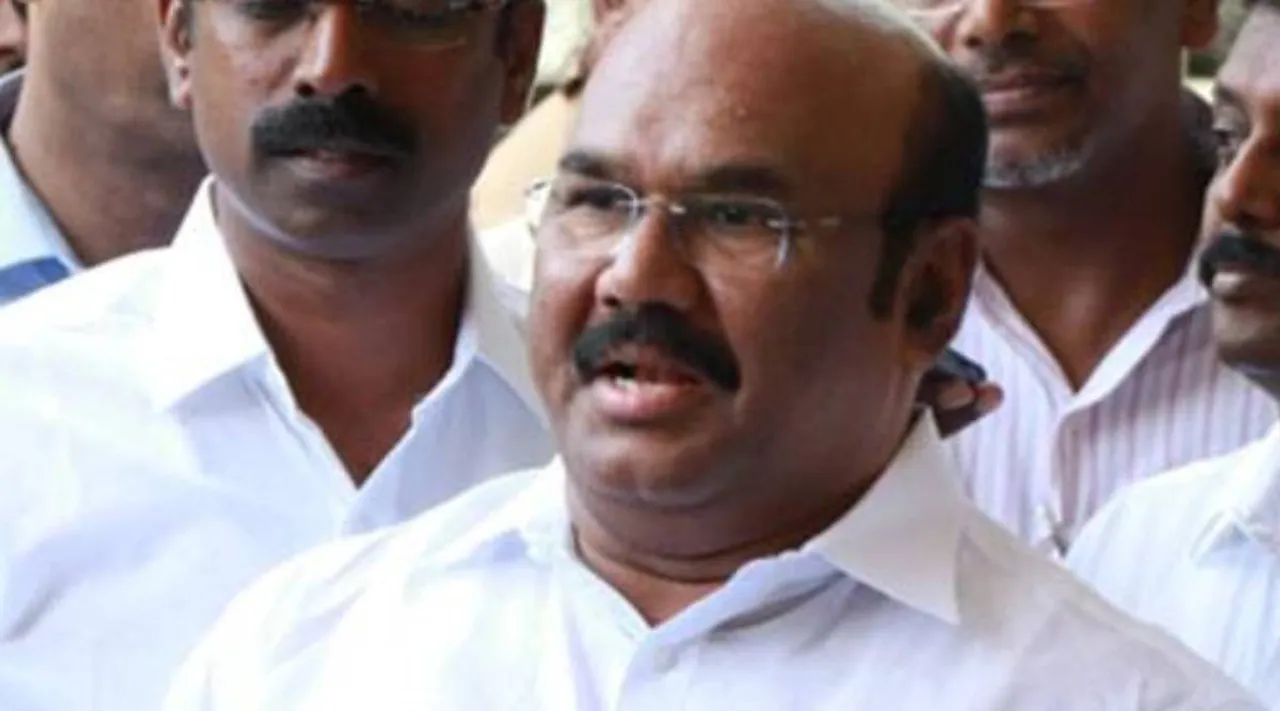 Jayakumar arrest, ex minister jayakumar arrest, aiadmk leader jayakumar arrest, ஜெயக்குமார் கைது, முன்னாள் அமைச்சர் ஜெயக்குமார் கைது, அதிமுக முன்னாள் அமைச்சர் ஜெயக்குமார் கைது, திமுக நிர்வாகியைத் தாக்கிய வழக்கில் ஜெயக்குமார் கைது, ஓபிஎஸ் இபிஎஸ் கண்டனம், ஜெயக்குமாருக்கு நீதிமன்ற காவல், jayakumar arrest for dmk cadre attack, aiadmk, ops eps condemns for jayakumar arrest, dmk, tamilnadu, jayakumar remanded