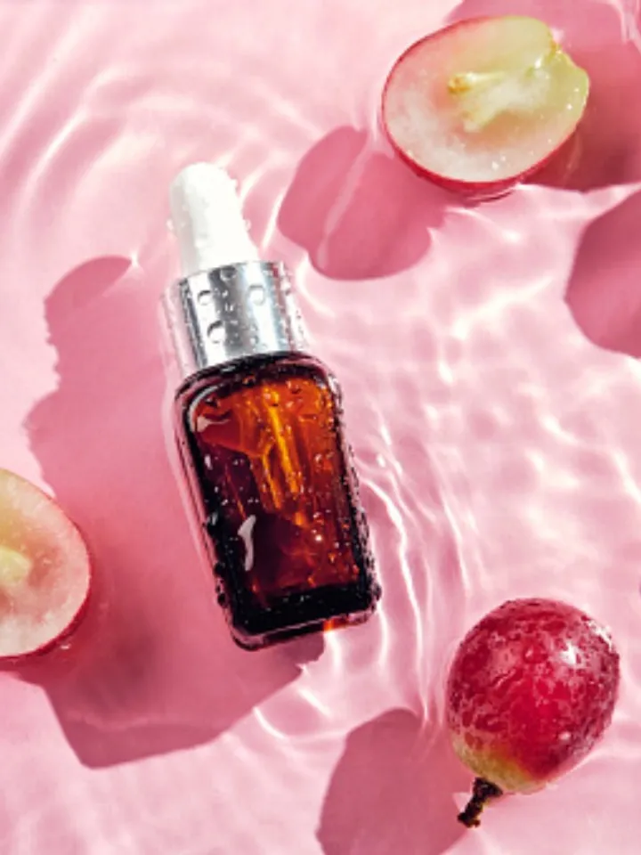 grape seed oil 1 - unsplash (1)