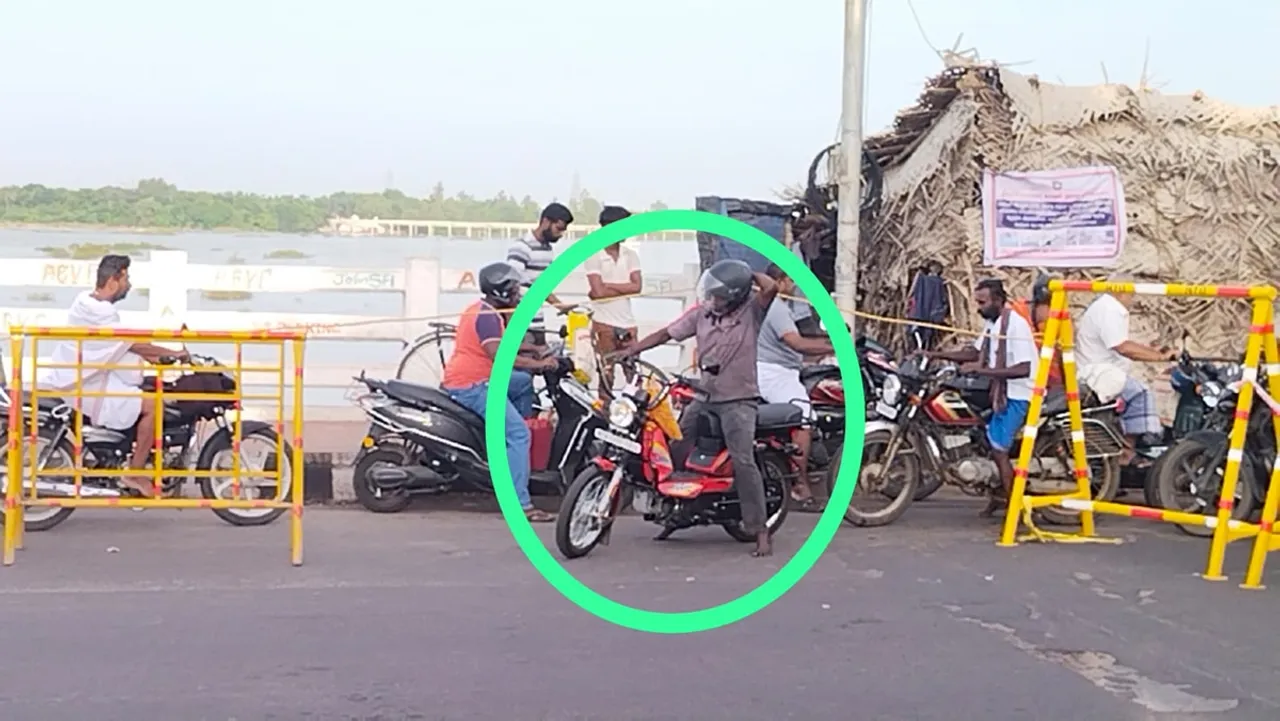 Cauvery Bridge closed from today Motorists stranded