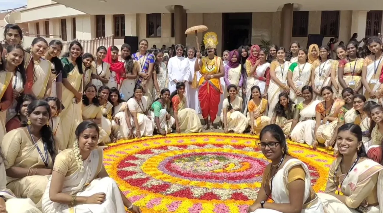 Coimbatore: College girls students celebrated Onam by performing Tiruvadhirai Kali dance