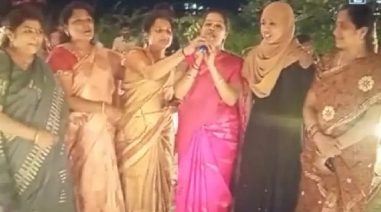 Coimbatore: women councilors singing at the Innisai concert, Video goes viral