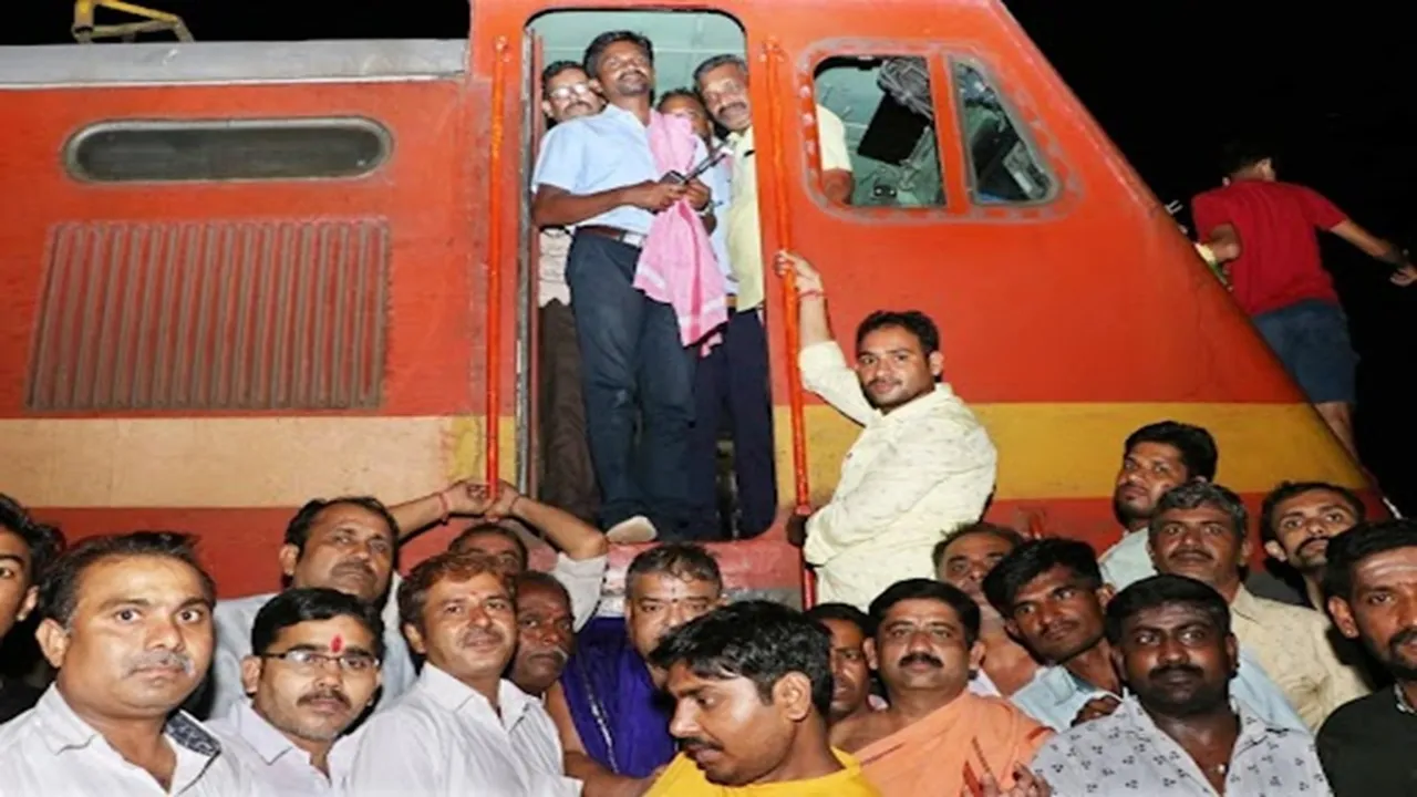 Gujarat-Trichy special train passengers welcome
