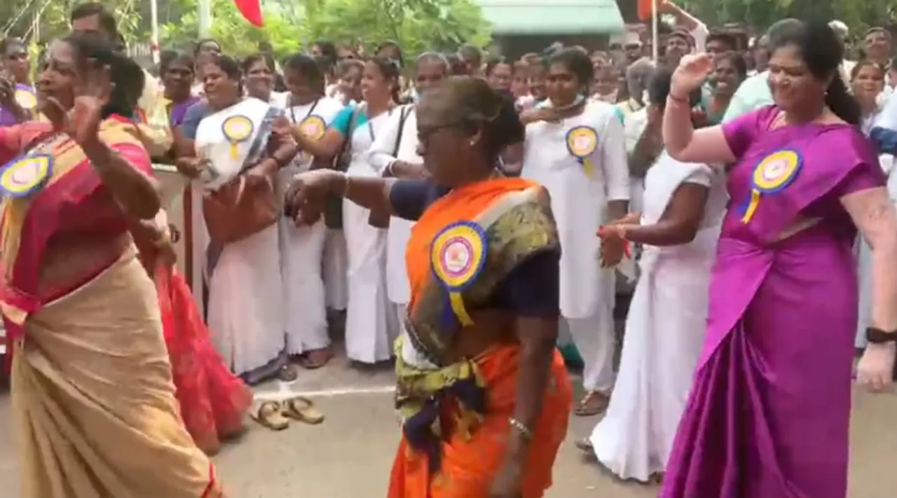 public health department centenary celebration, public health department centenary celebration rally, nurses officers dance video goes viral, பொது சுகாதாரம், நோய் தடுப்பு மருந்து துறை நூற்றாண்டு விழா பேரணி, குத்து டான்ஸ் போட்ட செவிலியர்கள் அலுவலர்கள் வீடியோ, வைரல் வீடியோ, viral video