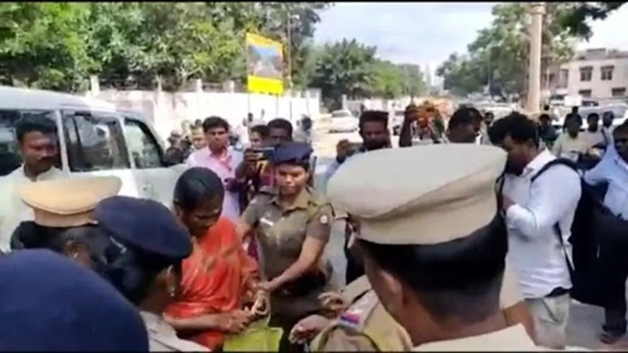 Women tried to set fire to Coimbatore district collectors office
