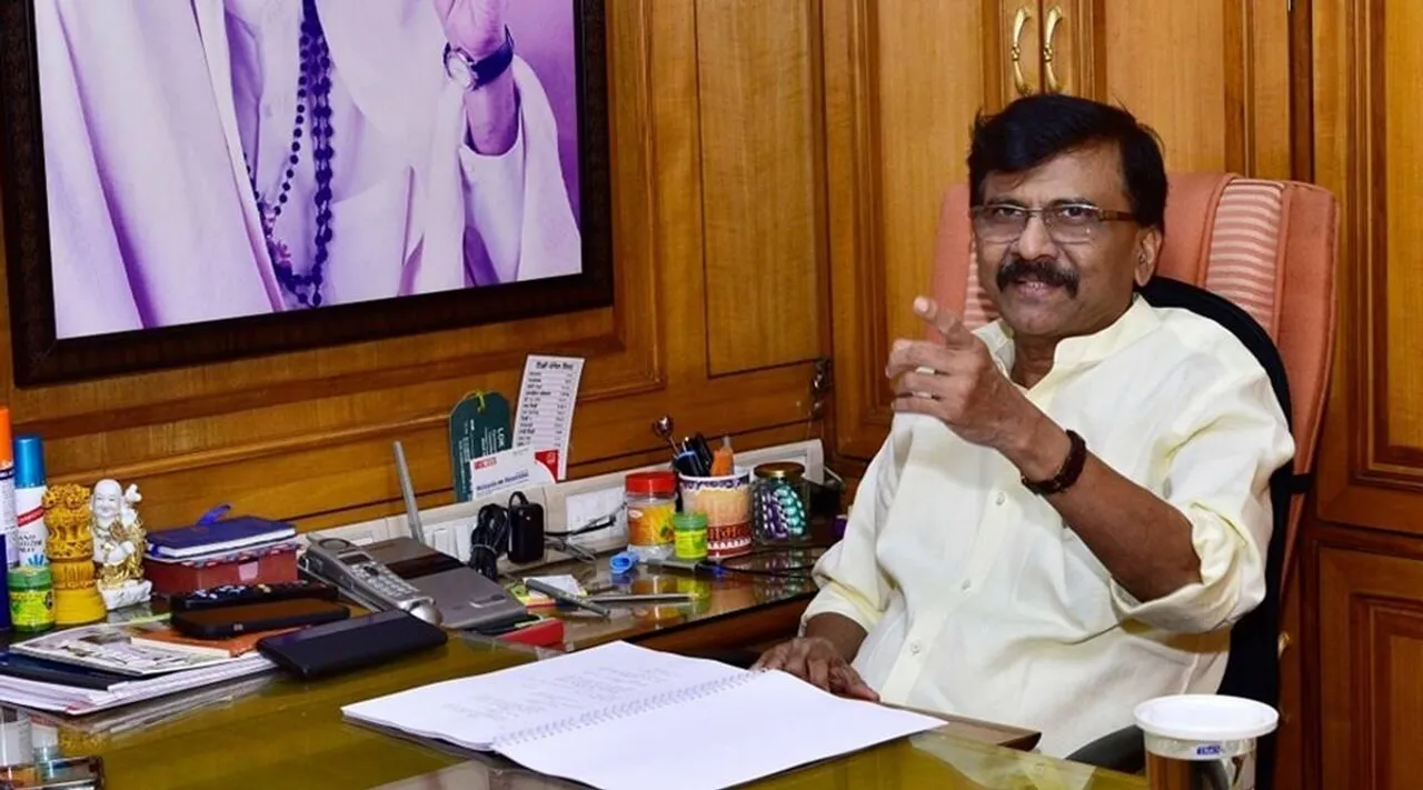 Rs 2000 cr deal to purchase Shiv Sena name and symbol claims Sanjay Raut Shinde camp dismisses allegation