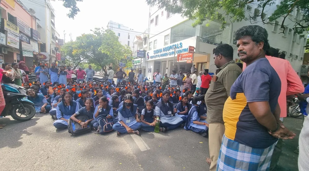 puducherry students protest