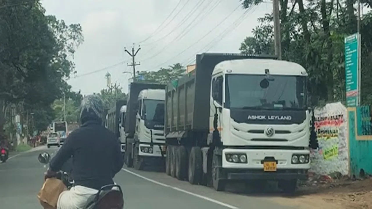 In Kanyakumari 10-wheelers have been banned from carrying minerals