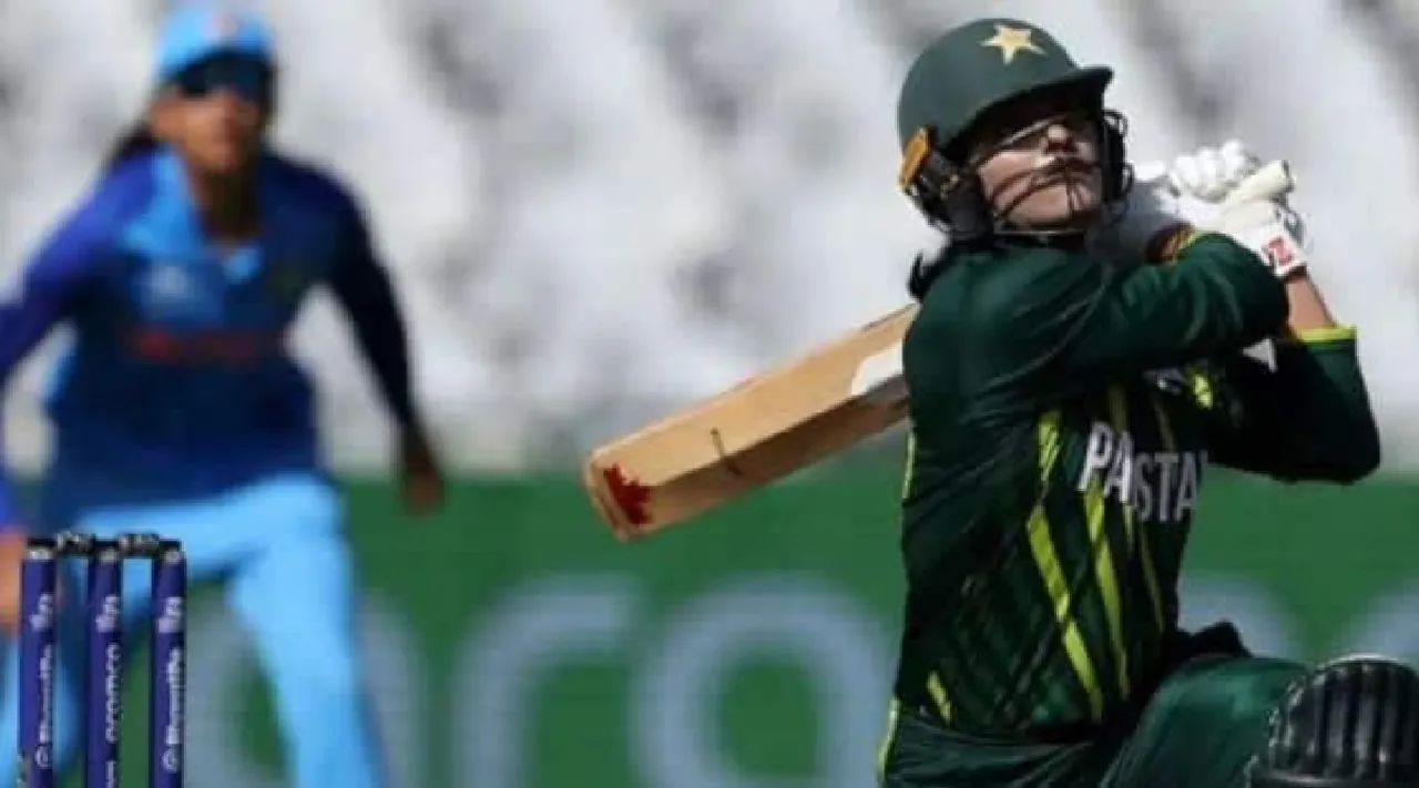 Pakistani cricketer Ayesha Naseem, 18, announces retirement citing religion Tamil News