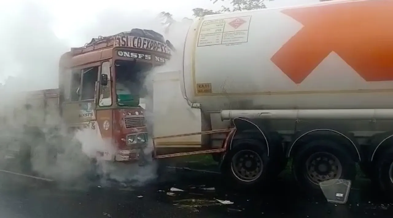 Coimbatore: gas tanker lorry hit by truck, road accident Tamil News