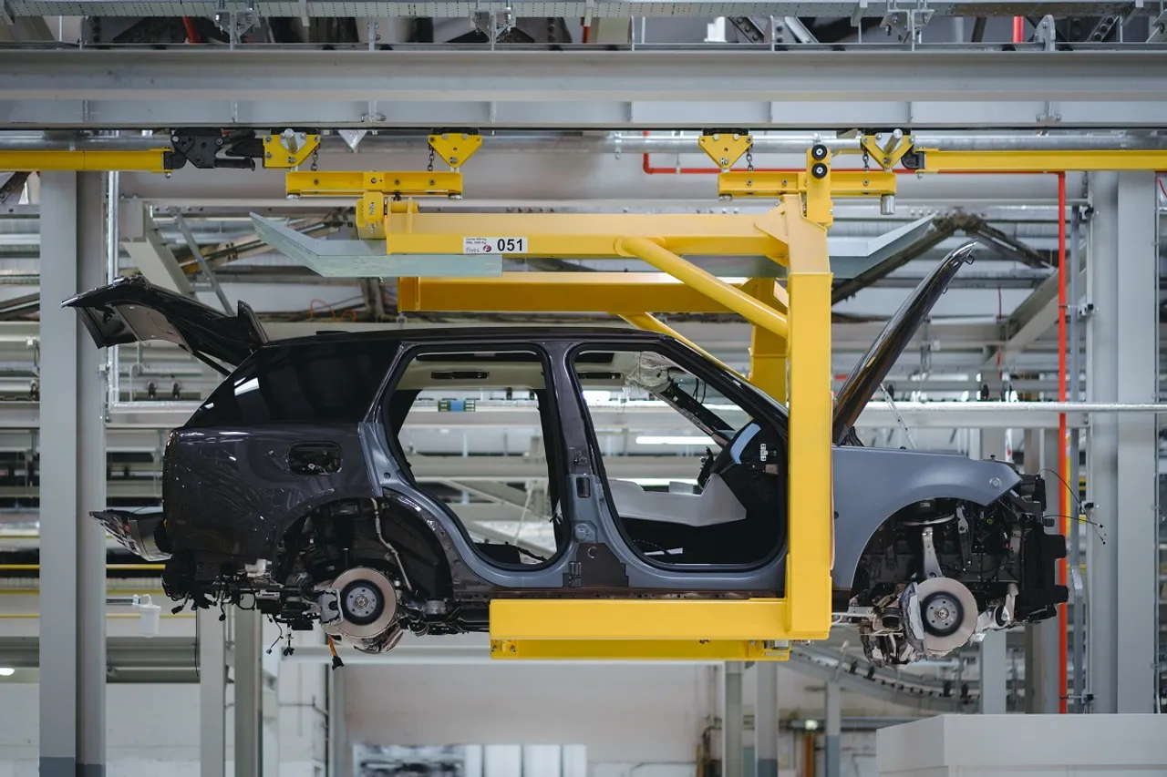 JLR Picks Ericsson Private 5G to Drive Industrial Connectivity