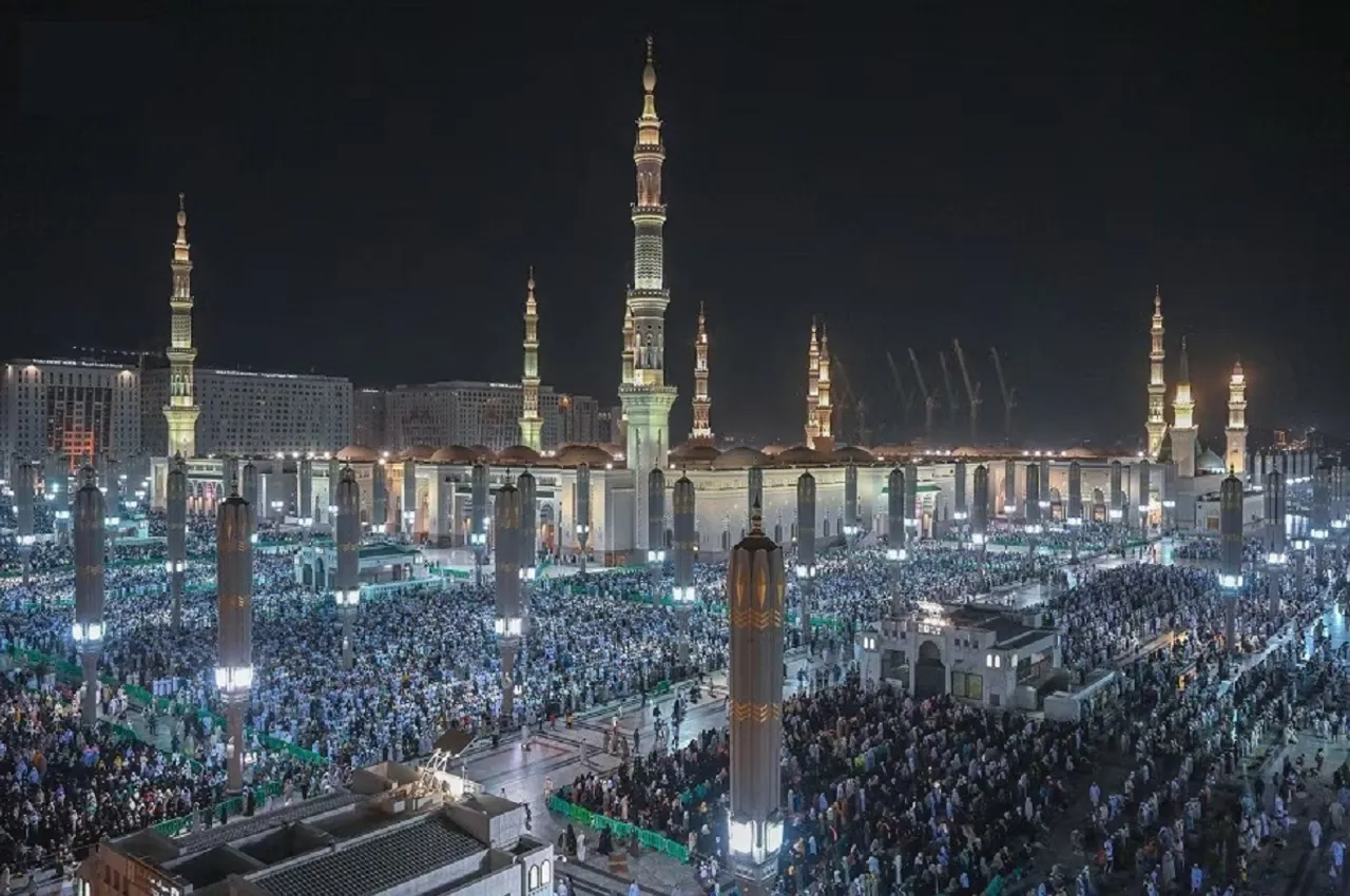The Holy Mosques