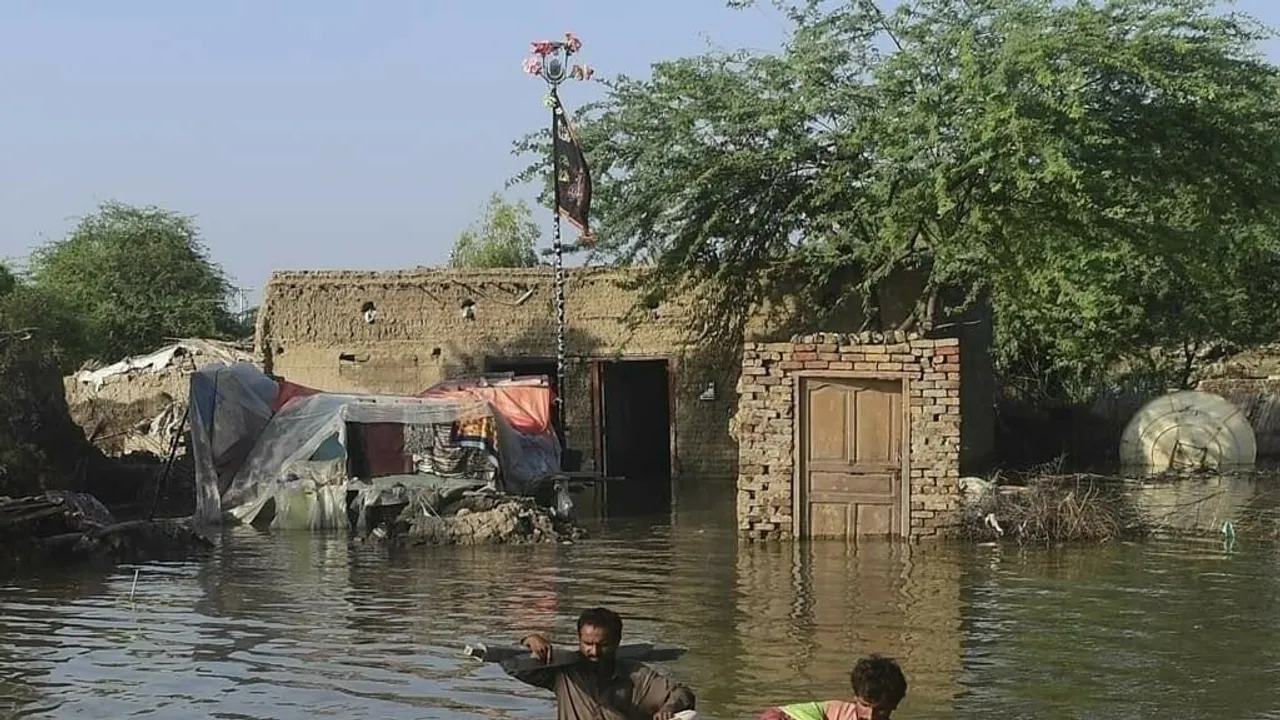 Saudi Arabia Extends VitalAidto Flood-Ravaged Areas in Pakistan