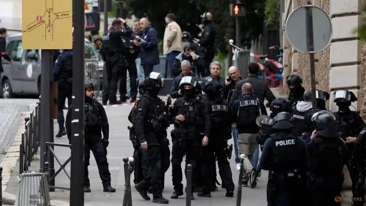 Standoff at Iranian Consulate in Paris After Man Threatens to Blow Himself Up