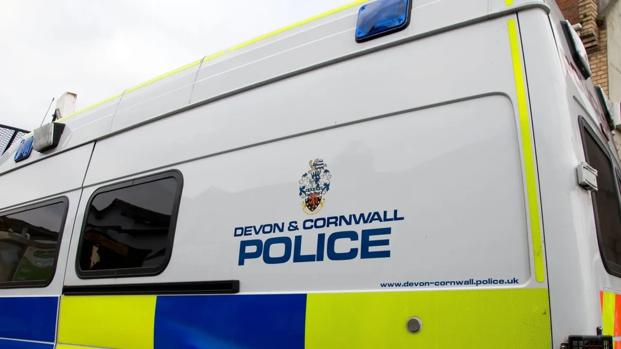 Man Dies, Eight Hospitalized After 'Unusually Strong' Heroin Batch Circulates in North Devon