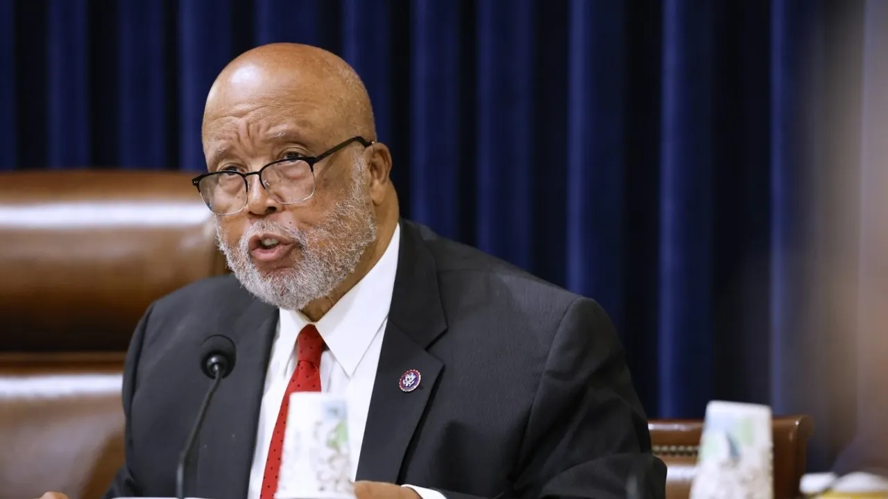Rep. Thompson Introduces Bill to Strip Secret Service Protection from Ex-Executives Convicted of Felonies