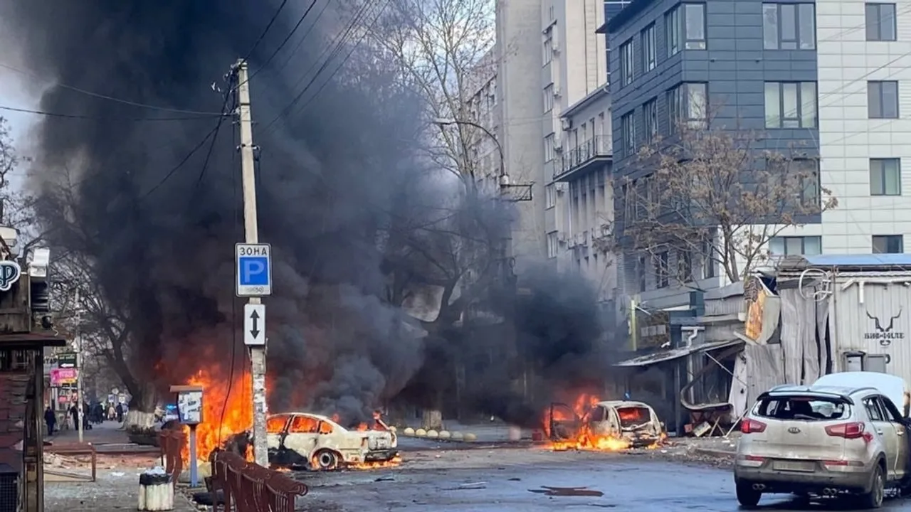 Powerful Explosion Rocks Kherson, City Controlled by Kyiv