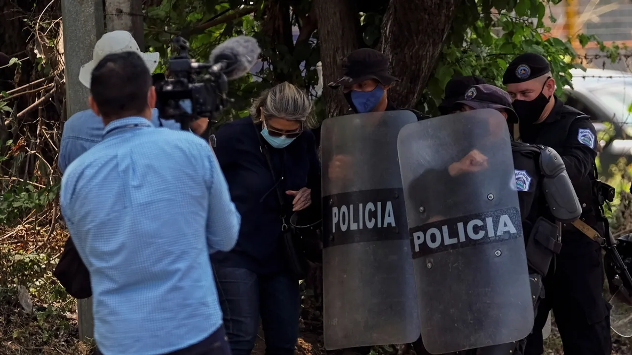 Costa Rican Journalist Urges Resistance Against Press Censorship in Response to U.S. Report