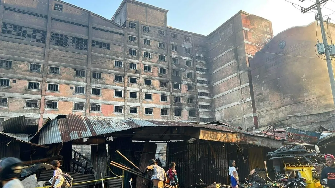 Fire in Manila Commercial Area Forces Vendors to Resume Selling After Properties Burned