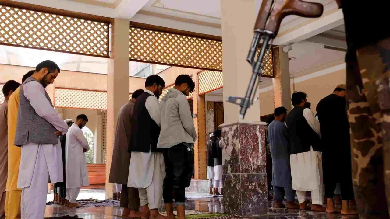 Islamic State Claims Responsibility for Deadly Attack on Shiite Mosque in Afghanistan