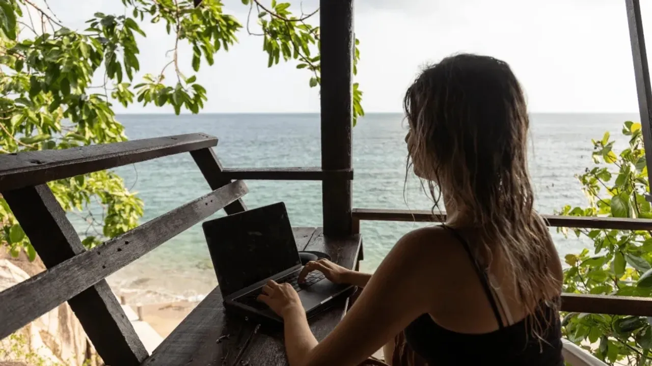 American Digital Nomads Find Varying Living Costs Abroad