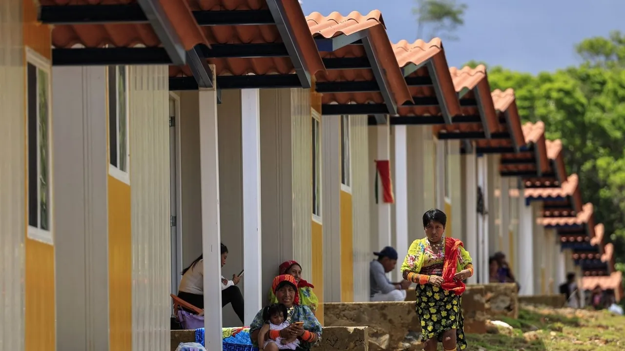 Panama Relocates 1,200 Indigenous Guna People from Cartí Sugdupu Island Amid Rising Sea Levels