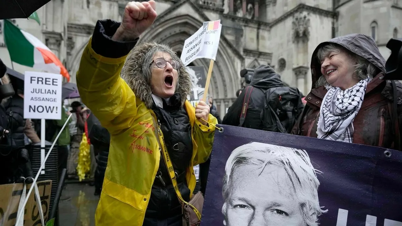 U.S. Offers Assurances to U.K. in Assange Extradition Case